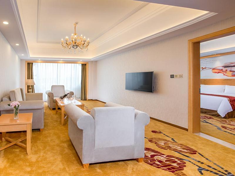 Vienna International Hotel Hunan Chenzhou Qingnian Avenue Buitenkant foto