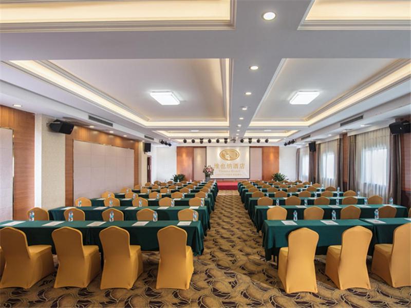 Vienna International Hotel Hunan Chenzhou Qingnian Avenue Buitenkant foto